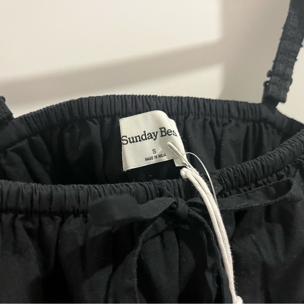 Sunday Best
Martine Top - Picture 8 of 12